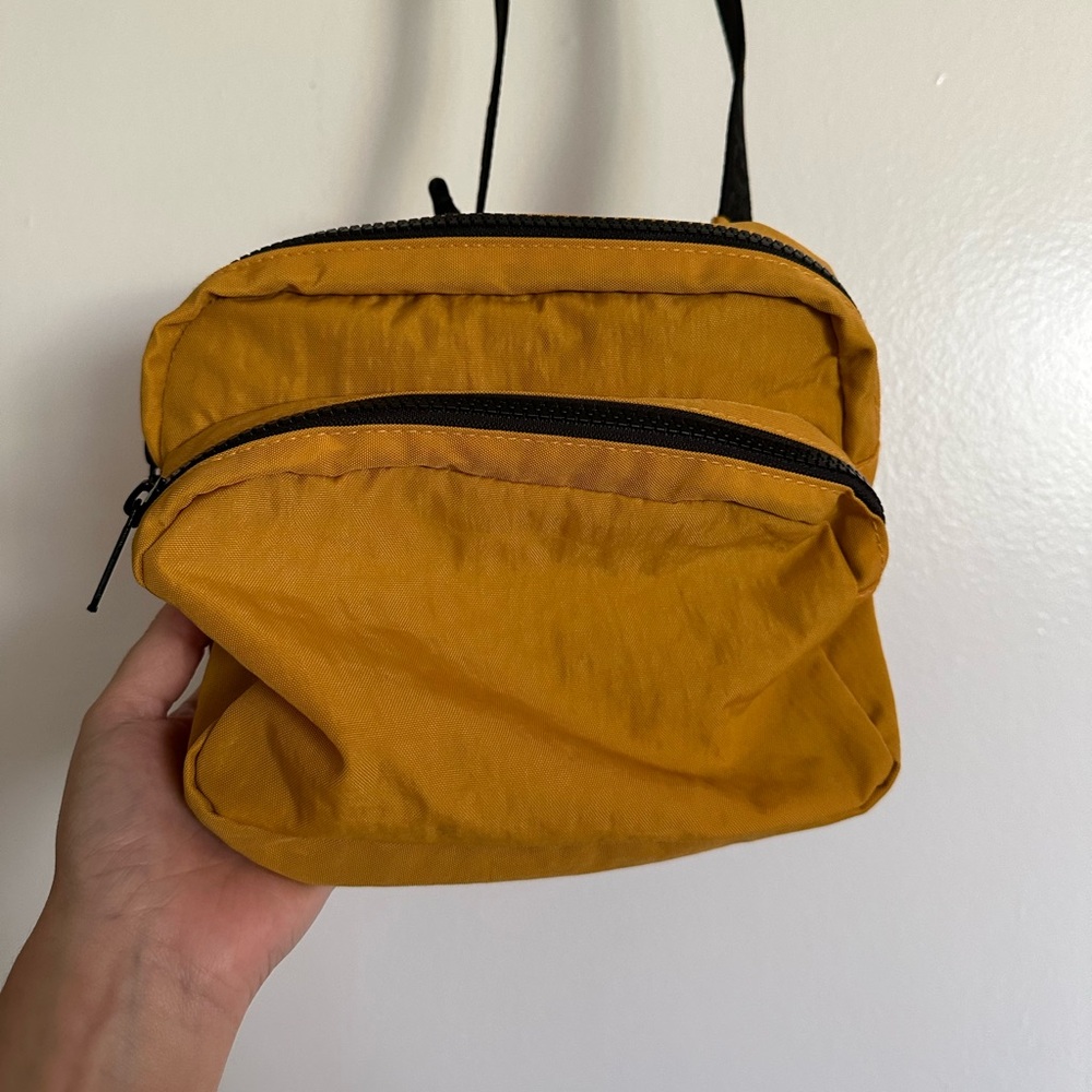 Baggu turmeric fanny pack - discontinued color